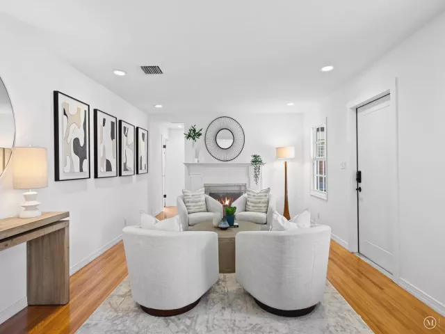 4-bedroom home for sale in Fort Lauderdale - 1001 SE 10th Street - MondialRealty