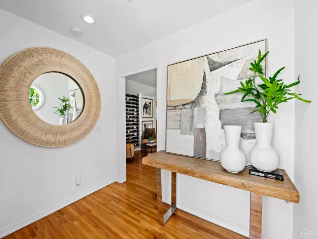 4-bedroom home for sale in Fort Lauderdale - 1001 SE 10th Street - MondialRealty