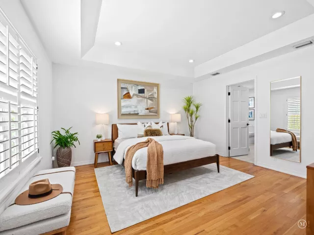 4-bedroom home for sale in Fort Lauderdale - 1001 SE 10th Street - MondialRealty