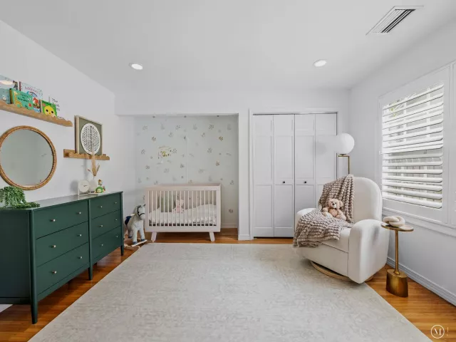 4-bedroom home for sale in Fort Lauderdale - 1001 SE 10th Street - MondialRealty