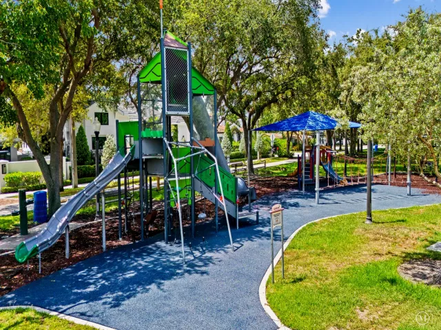 4-bedroom home for sale in Fort Lauderdale - 1001 SE 10th Street - MondialRealty