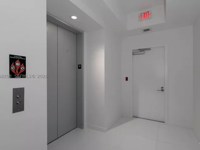 1-bedroom condo for rent in Miami - 851 NE 1st Ave 3402 - MondialRealty