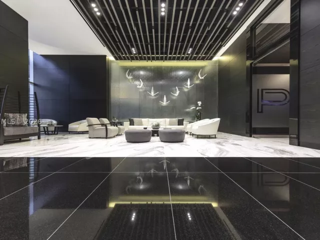 1-bedroom condo for rent in Miami - 851 NE 1st Ave 3402 - MondialRealty