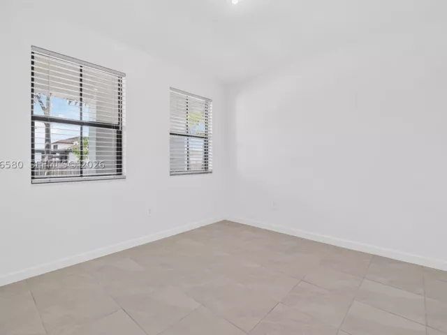 4-bedroom home for rent in Homestead - 11942 SW 239th St 11942 - MondialRealty
