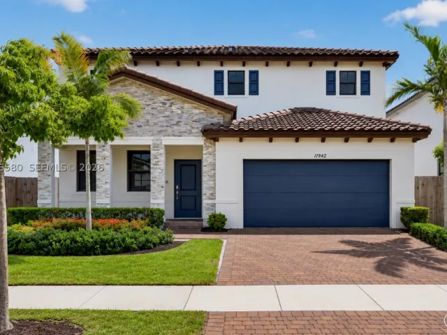 4-bedroom home for rent in Homestead - 11942 SW 239th St 11942 - MondialRealty