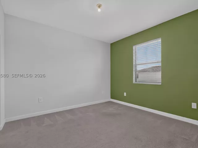 4-bedroom home for rent in Homestead - 11942 SW 239th St 11942 - MondialRealty