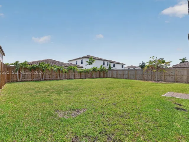4-bedroom home for rent in Homestead - 11942 SW 239th St 11942 - MondialRealty