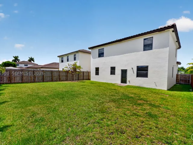 4-bedroom home for rent in Homestead - 11942 SW 239th St 11942 - MondialRealty