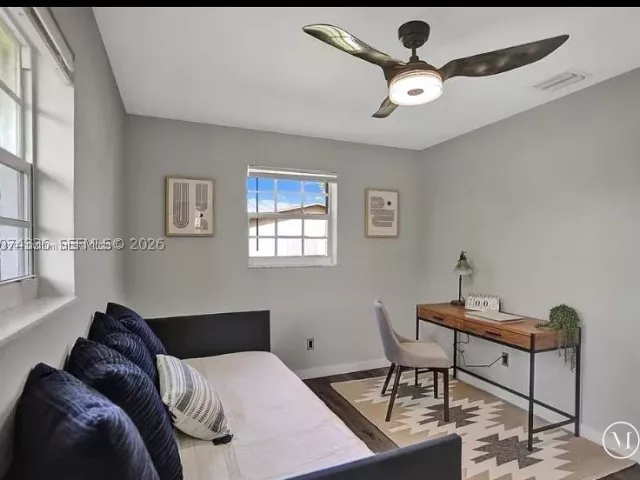 3-bedroom home for sale in Hallandale Beach - 302 NW 9th St - MondialRealty