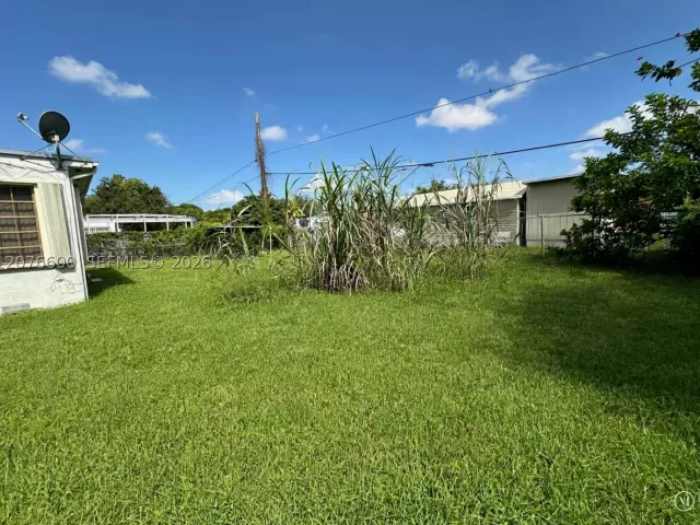 3-bedroom home for sale in Miami Gardens - 2961 NW 162nd St - MondialRealty
