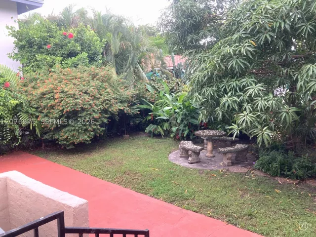 2-bedroom home for sale in Coral Gables - 334 Alesio Ave - MondialRealty