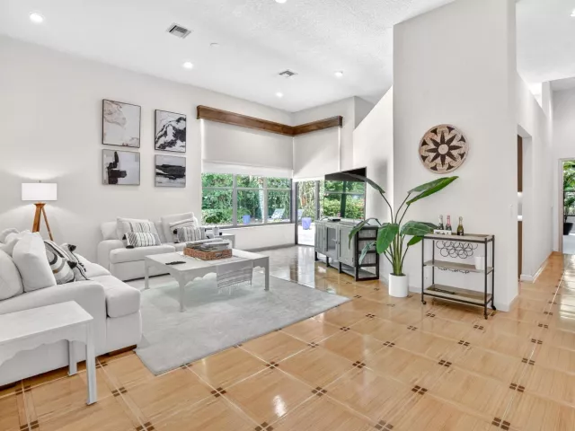 3-bedroom home for rent in Boca Raton - 6301 NW 25th Way - MondialRealty