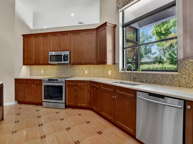 3-bedroom home for rent in Boca Raton - 6301 NW 25th Way - MondialRealty