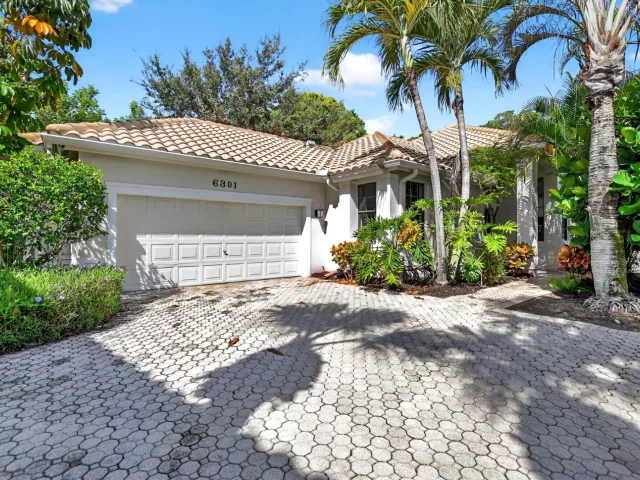 3-bedroom home for rent in Boca Raton - 6301 NW 25th Way - MondialRealty