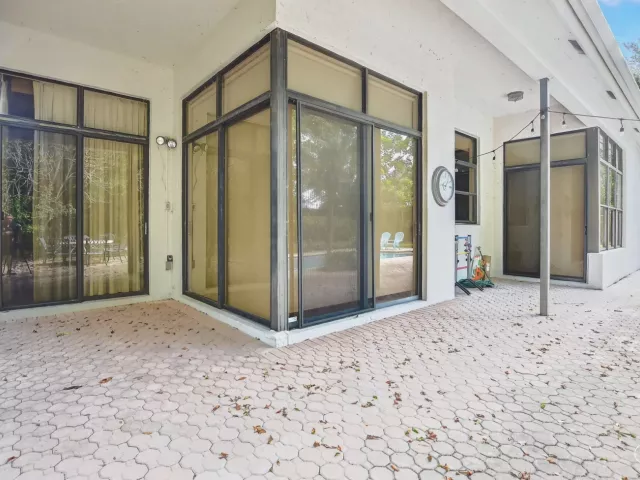 3-bedroom home for rent in Boca Raton - 6301 NW 25th Way - MondialRealty