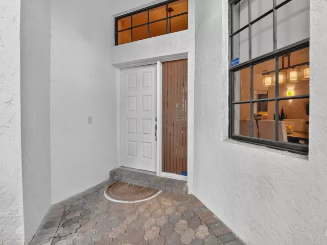 3-bedroom home for rent in Boca Raton - 6301 NW 25th Way - MondialRealty
