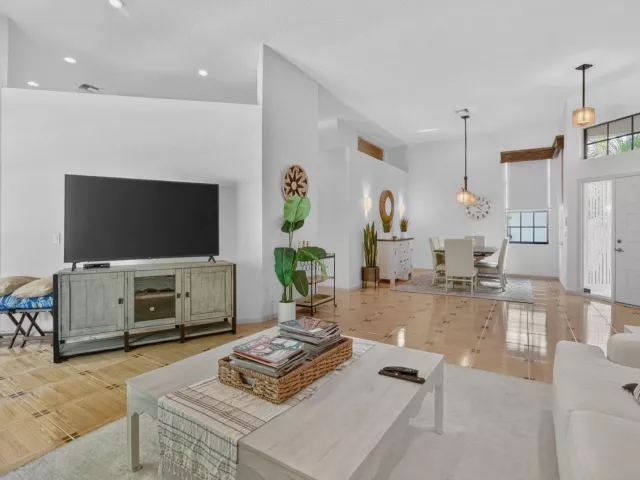3-bedroom home for rent in Boca Raton - 6301 NW 25th Way - MondialRealty