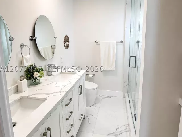 3-bedroom home for sale in Homestead - 20890 SW 236th St - MondialRealty