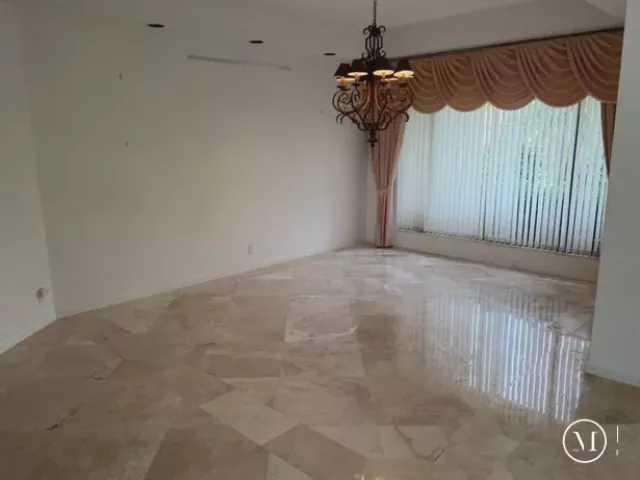 4-bedroom home for rent in Boca Raton - 7283 Mandarin Drive - MondialRealty