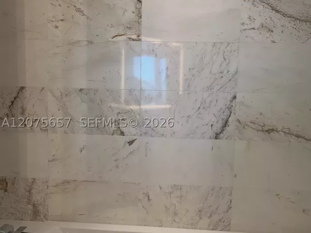 2-bedroom condo for rent in Miami - 851 NE 1st Ave 2107 - MondialRealty