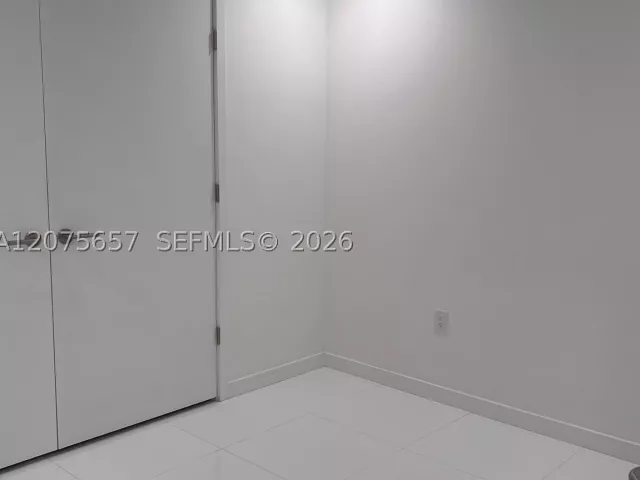 2-bedroom condo for rent in Miami - 851 NE 1st Ave 2107 - MondialRealty