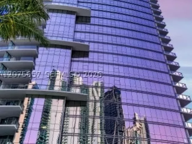 2-bedroom condo for rent in Miami - 851 NE 1st Ave 2107 - MondialRealty