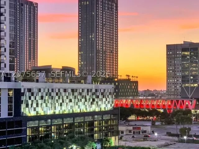 2-bedroom condo for rent in Miami - 851 NE 1st Ave 2107 - MondialRealty
