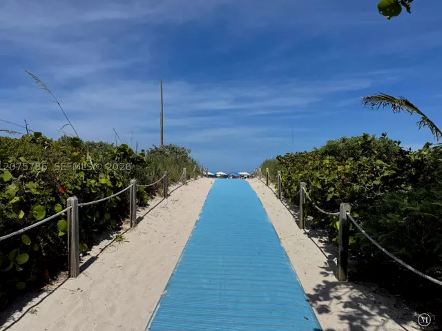2-bedroom home for rent in Miami Beach - 204 Washington Ave 13 - MondialRealty