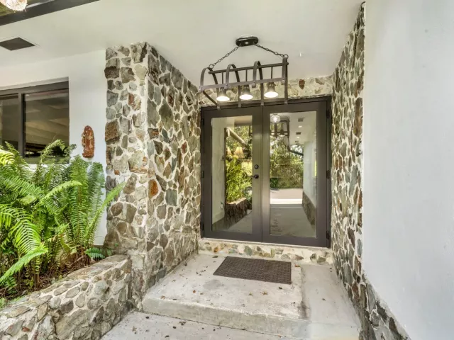 4-bedroom home for sale in Homestead - 20790 SW 398TH Street - MondialRealty