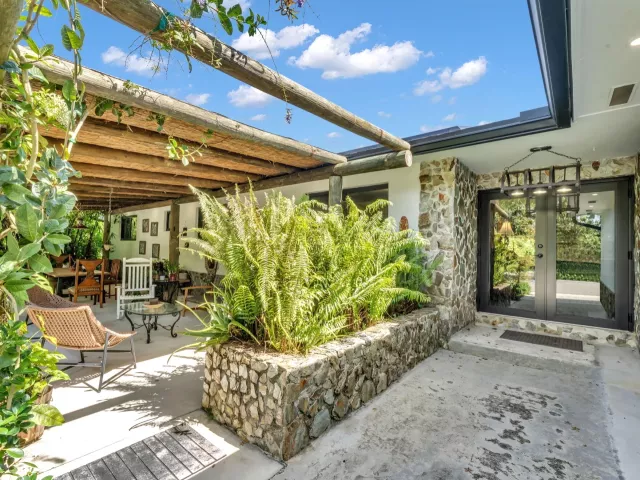 4-bedroom home for sale in Homestead - 20790 SW 398TH Street - MondialRealty