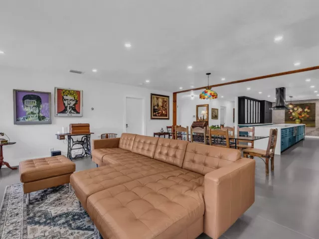 4-bedroom home for sale in Homestead - 20790 SW 398TH Street - MondialRealty