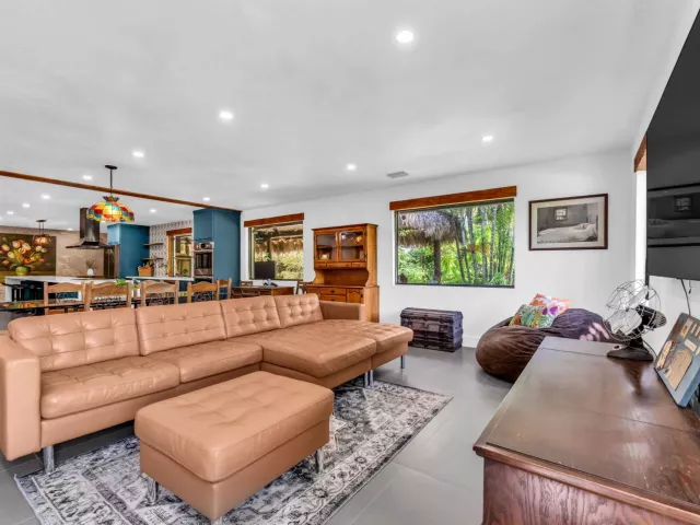 4-bedroom home for sale in Homestead - 20790 SW 398TH Street - MondialRealty