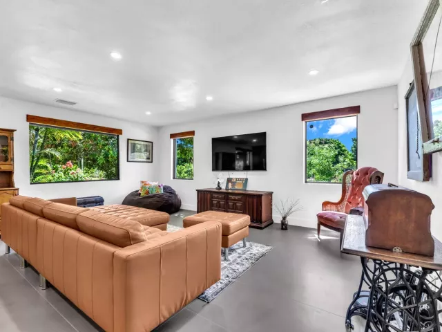 4-bedroom home for sale in Homestead - 20790 SW 398TH Street - MondialRealty