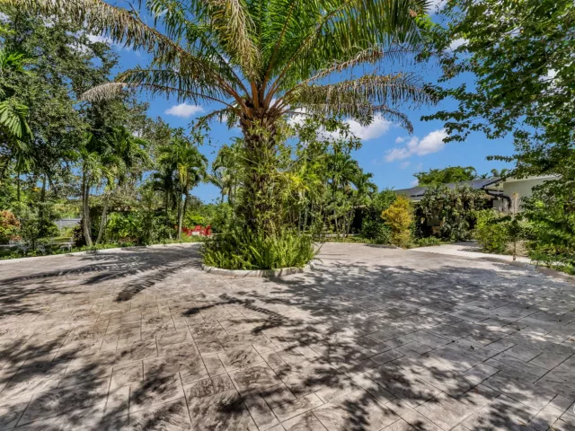 4-bedroom home for sale in Homestead - 20790 SW 398TH Street - MondialRealty