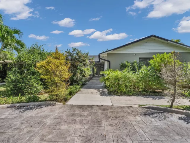 4-bedroom home for sale in Homestead - 20790 SW 398TH Street - MondialRealty