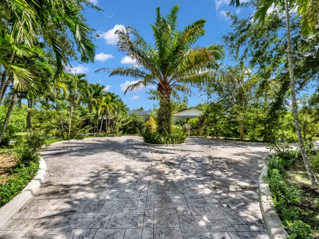 4-bedroom home for sale in Homestead - 20790 SW 398TH Street - MondialRealty