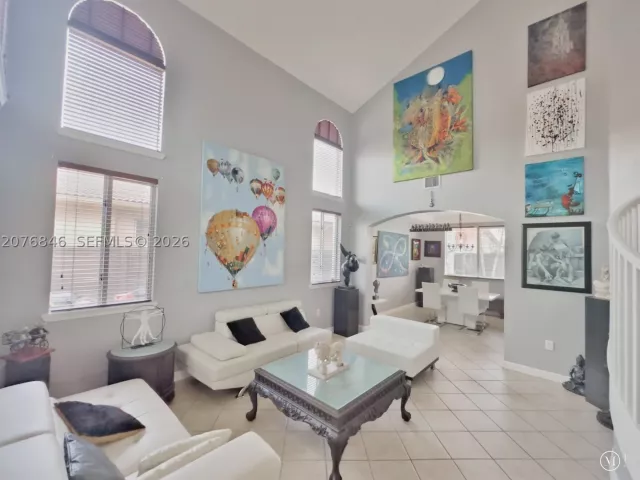 5-bedroom home for rent in Homestead - 2105 NE 38th Rd - MondialRealty