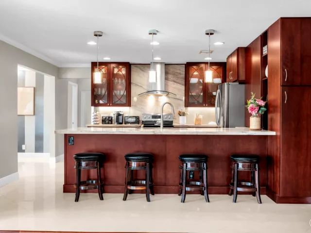 3-bedroom home for rent in Delray Beach - 3250 Lakeview Boulevard - MondialRealty