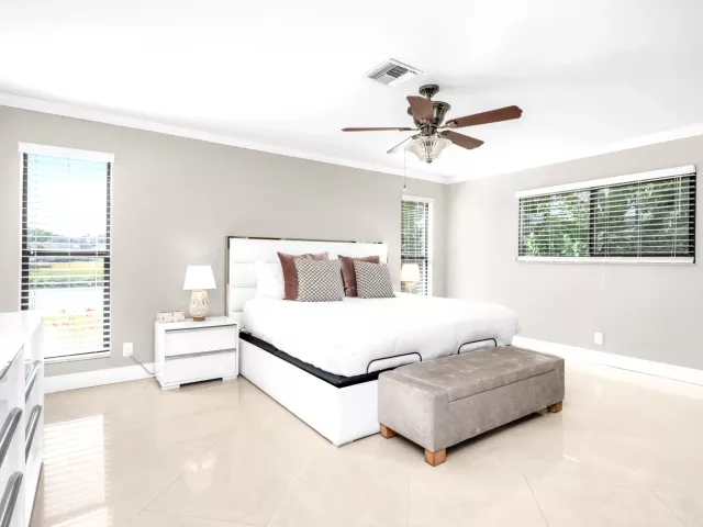 3-bedroom home for rent in Delray Beach - 3250 Lakeview Boulevard - MondialRealty