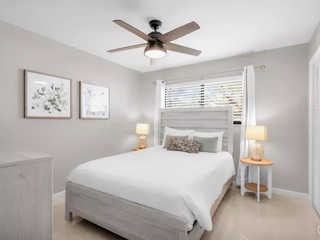 3-bedroom home for rent in Delray Beach - 3250 Lakeview Boulevard - MondialRealty