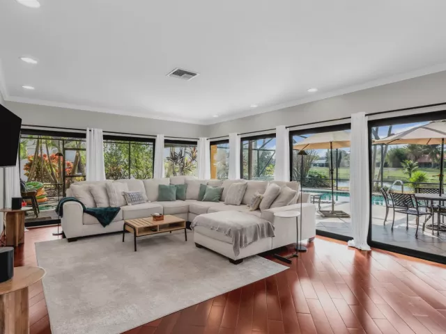 3-bedroom home for rent in Delray Beach - 3250 Lakeview Boulevard - MondialRealty