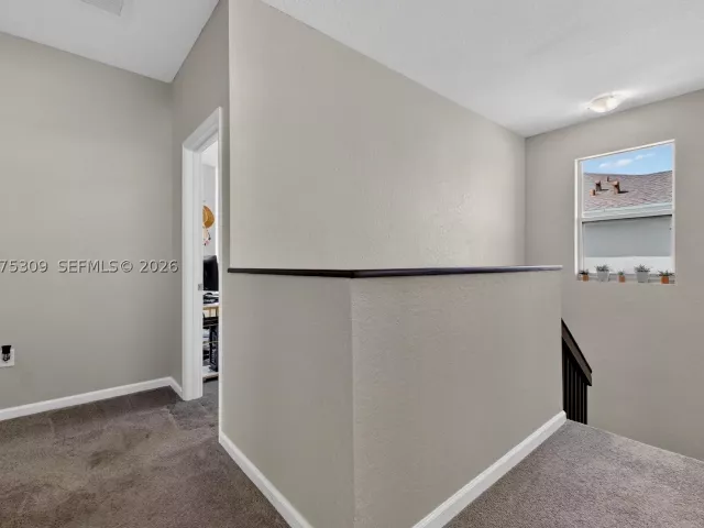 4-bedroom home for rent in Homestead - 27884 SW 133rd Path 27884 - MondialRealty