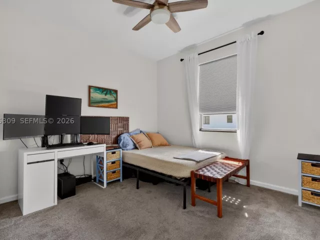 4-bedroom home for rent in Homestead - 27884 SW 133rd Path 27884 - MondialRealty