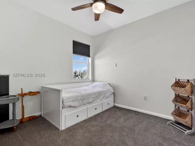 4-bedroom home for rent in Homestead - 27884 SW 133rd Path 27884 - MondialRealty