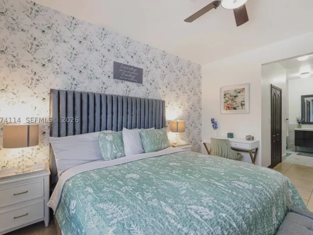 3-bedroom home for rent in Miami - 16082 SW 68th Ter 0 - MondialRealty