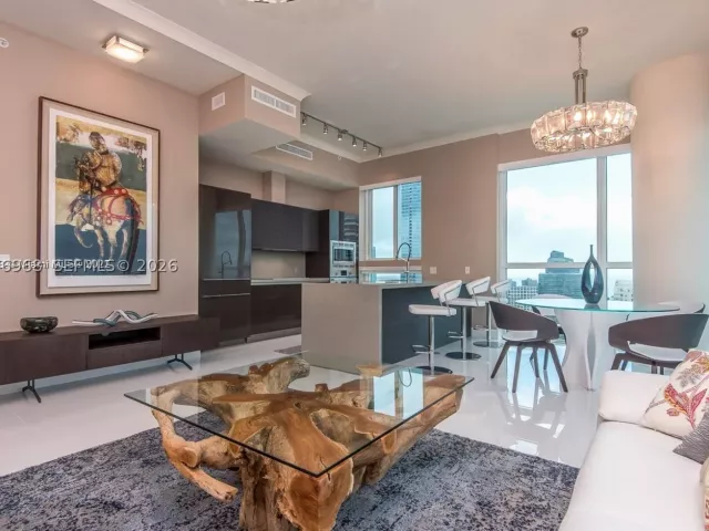 2-bedroom condo for rent in Miami - 1080 Brickell Ave 4201 - MondialRealty