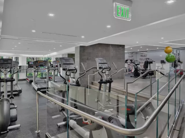 2-bedroom condo for sale in Miami - 901 Brickell Key Blvd 1807 - MondialRealty