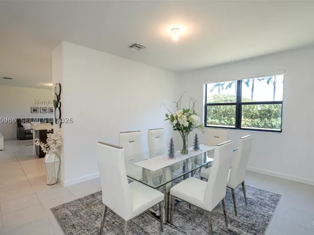 4-bedroom home for rent in Homestead - 139 NE 27th Ter - MondialRealty