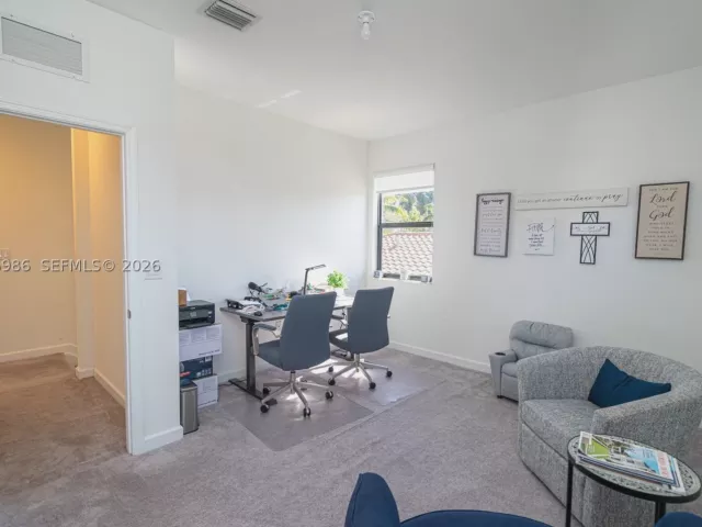 4-bedroom home for rent in Homestead - 139 NE 27th Ter - MondialRealty