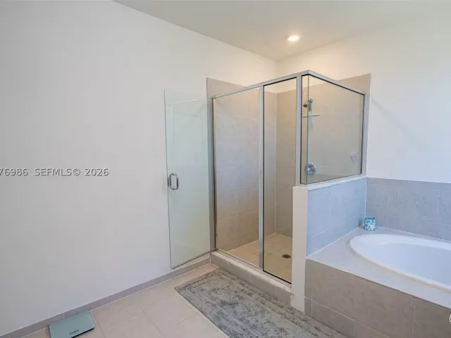 4-bedroom home for rent in Homestead - 139 NE 27th Ter - MondialRealty